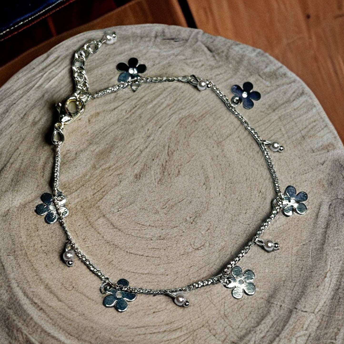 Pearl Bead and Flower Chain Bracelet