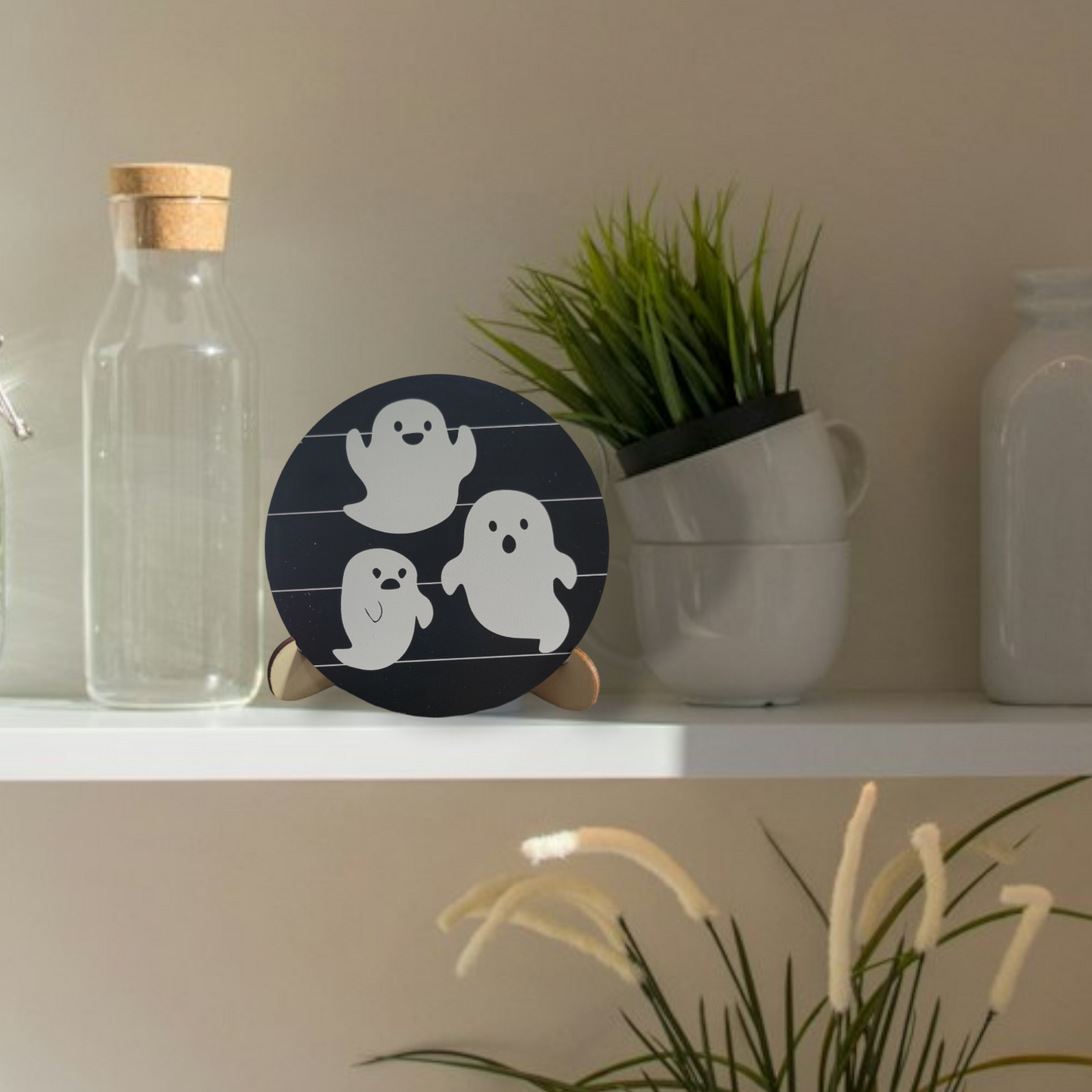 Circular Rustic Ghost Halloween Table Top or Shelf Decor by RLH Creative Design