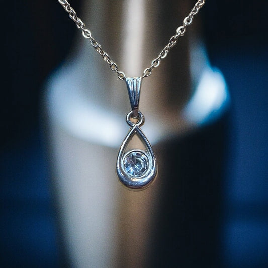 Tear Drop With White Gem Necklace